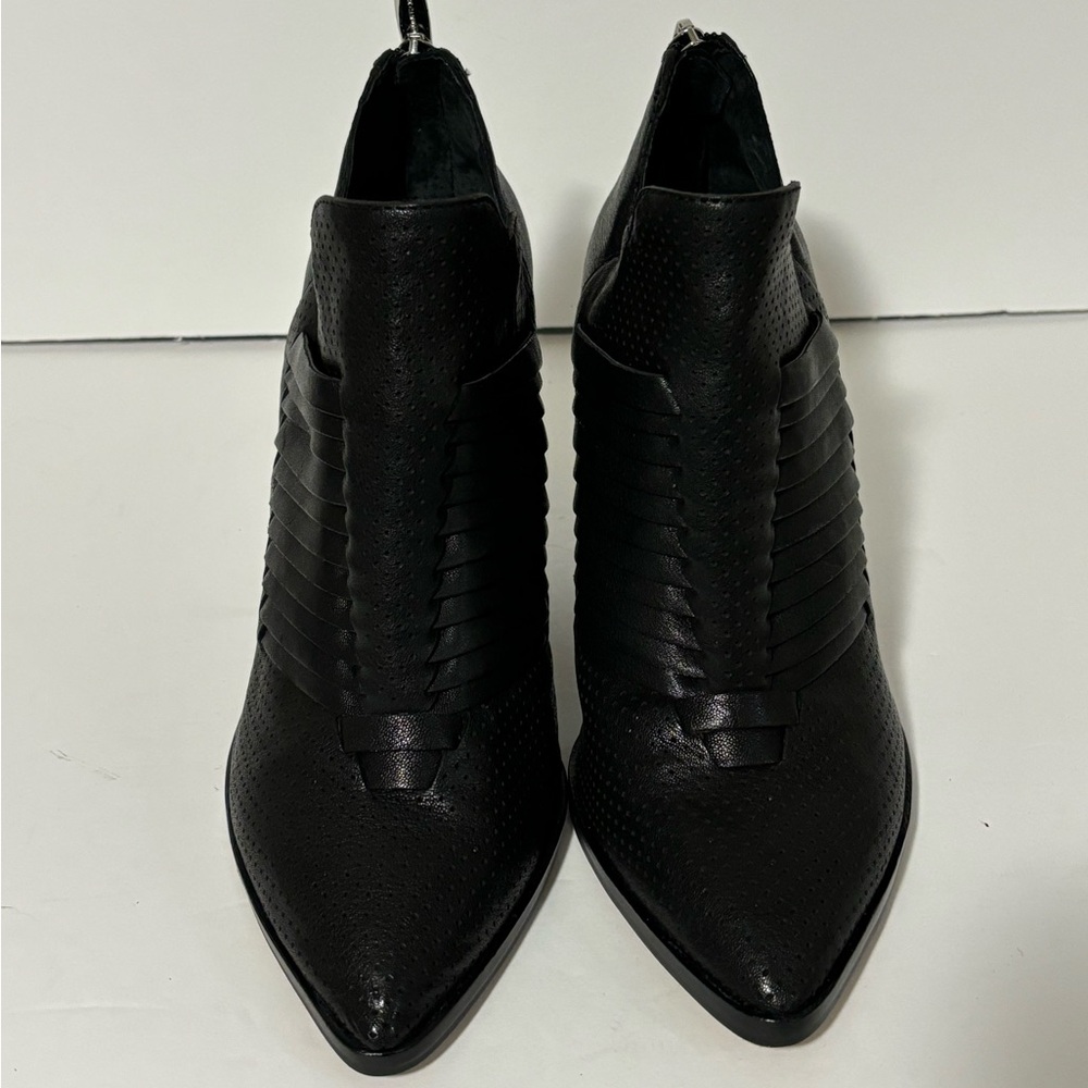 Vince Camuto Abrinna Bootie Black Size 6.5 New